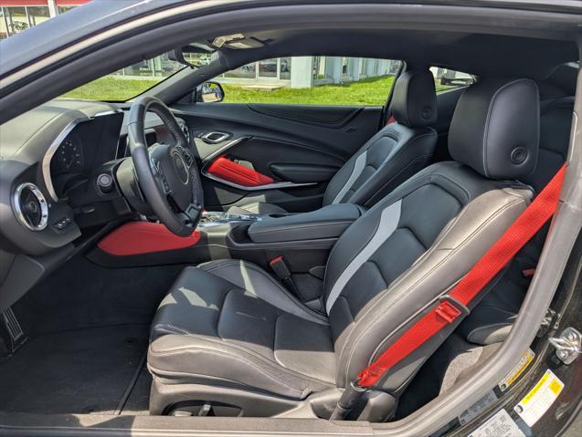 2023 Chevrolet Camaro RWD Coupe 3LT
