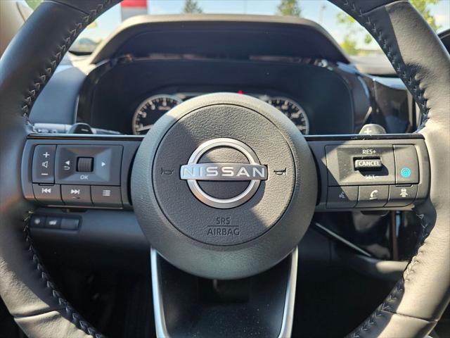 2025 Nissan Pathfinder SL 4WD