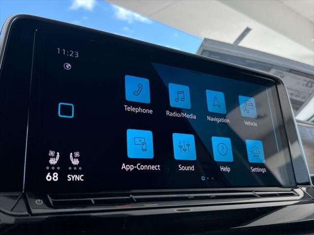 2026 Volkswagen Atlas SE with Technology