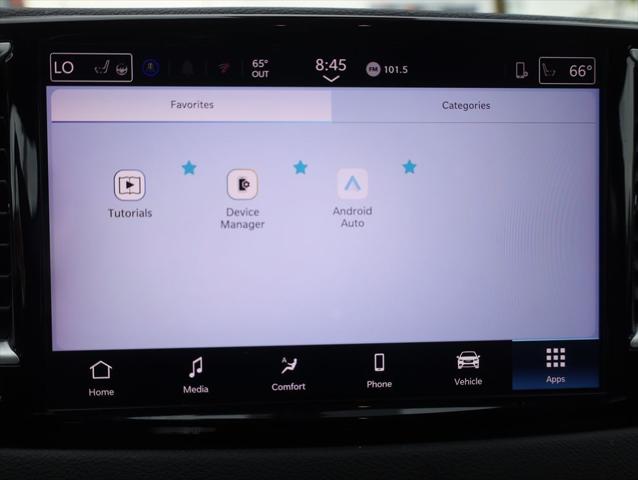 2025 Chrysler Pacifica Select
