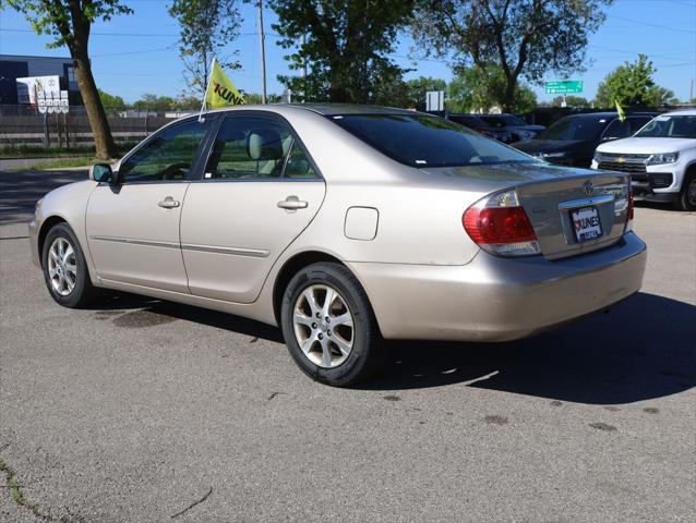 2005 Toyota Camry XLE