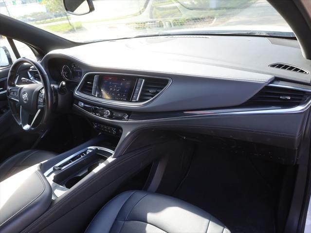 2022 Buick Enclave AWD Essence
