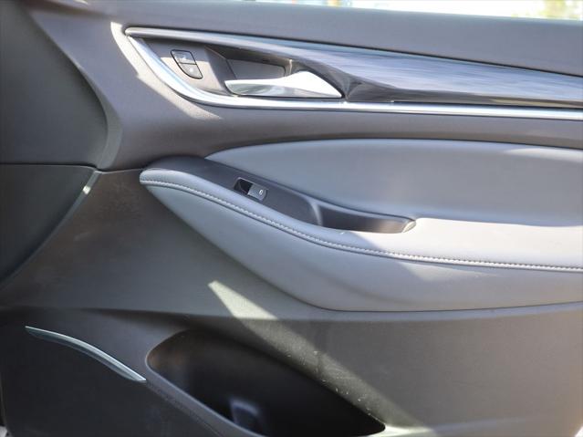 2022 Buick Enclave AWD Essence