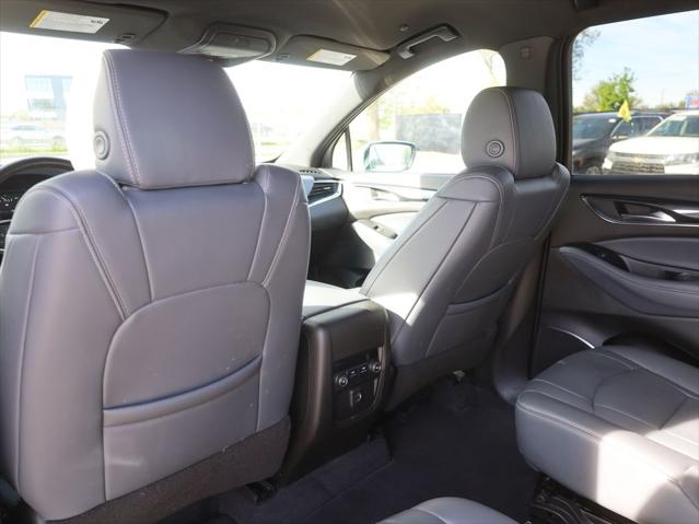 2022 Buick Enclave AWD Essence