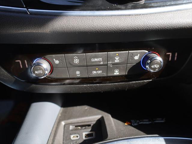 2022 Buick Enclave AWD Essence