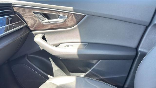 2023 Audi Q8 Premium 55 TFSI quattro Tiptronic