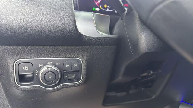 2024 Mercedes-Benz GLB GLB 250