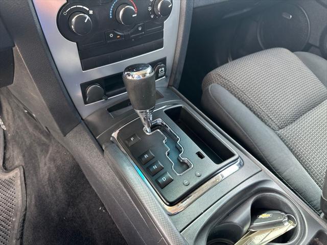 2008 Jeep Commander Sport