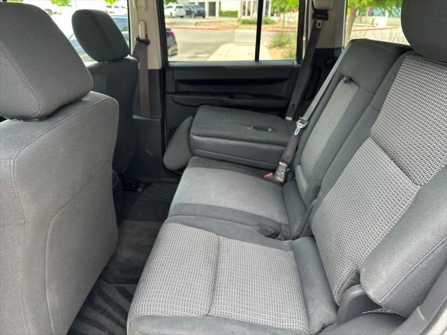 2008 Jeep Commander Sport