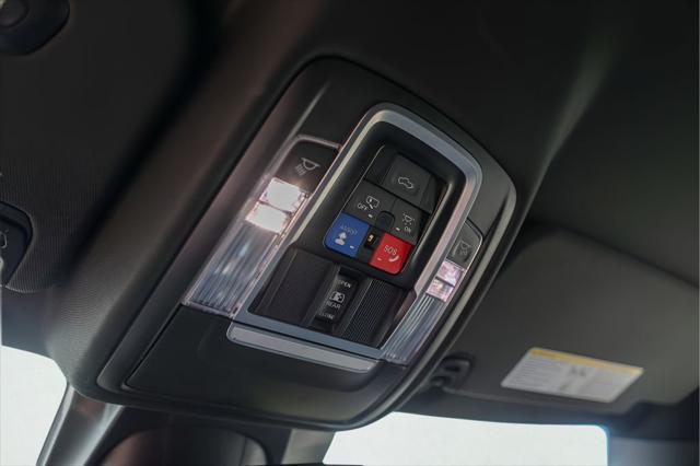2022 Ram 1500 Laramie Crew Cab 4x4 5'7" Box