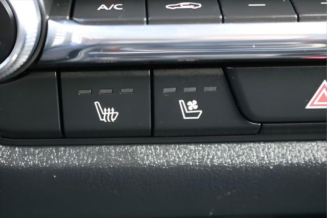 2025 Mazda CX-50 Hybrid Premium Plus Package