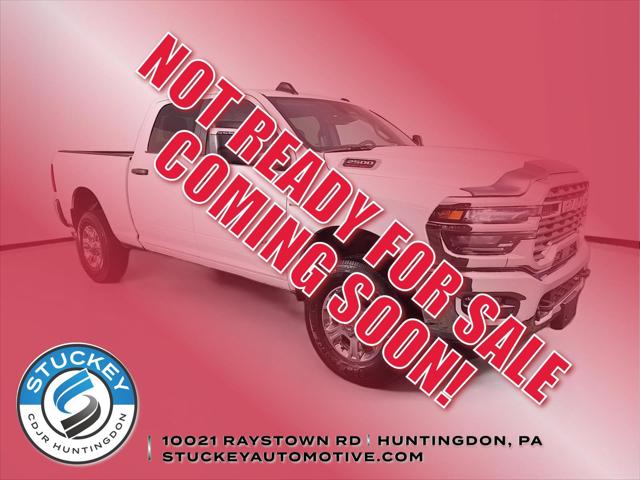 2025 RAM 2500 Big Horn Crew Cab 4x4 64 Box