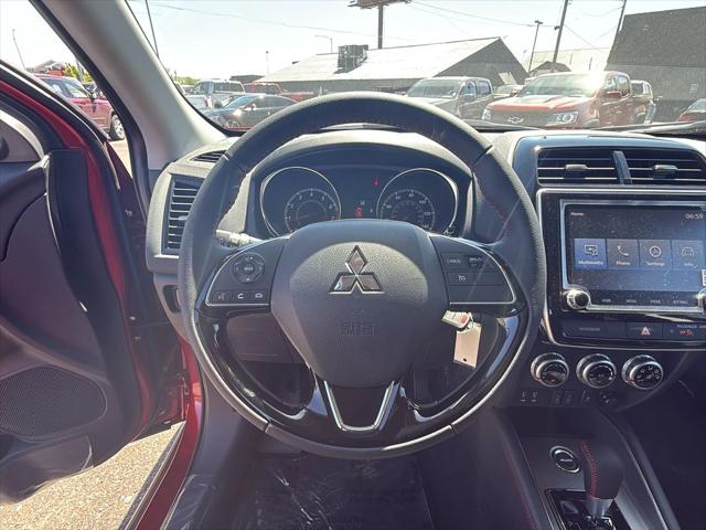 2026 Mitsubishi Outlander Sport 2.0 LE