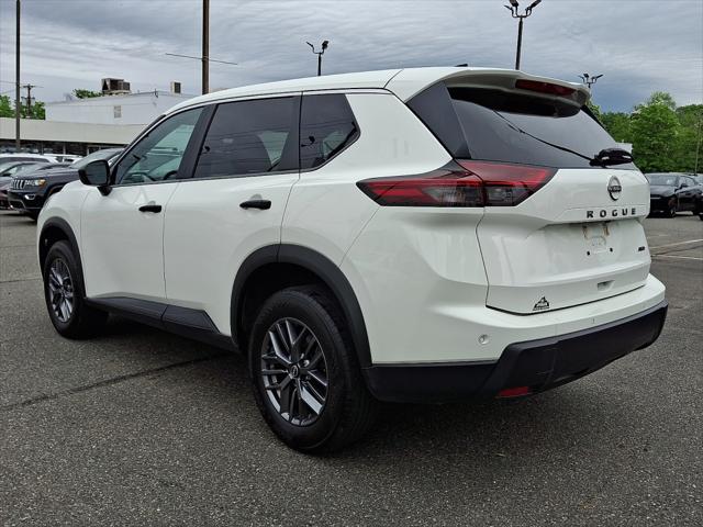 2024 Nissan Rogue S Intelligent AWD 2024 Nissan Rogue S Intelligent AWD