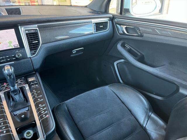 2017 Porsche Macan GTS