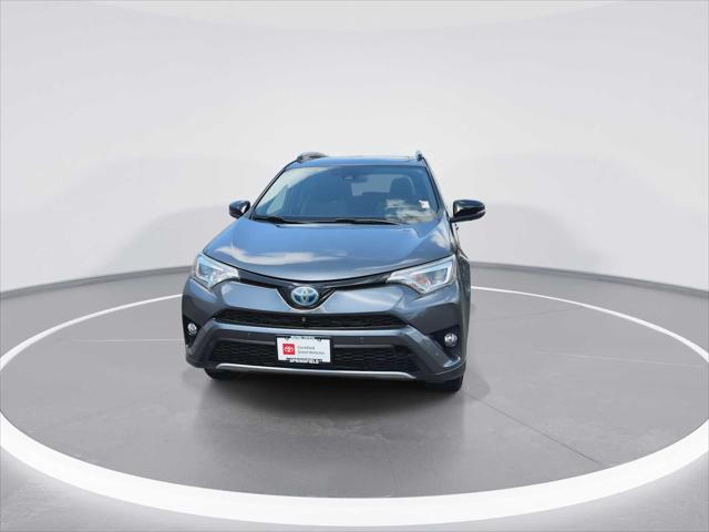 2017 Toyota RAV4 Hybrid SE