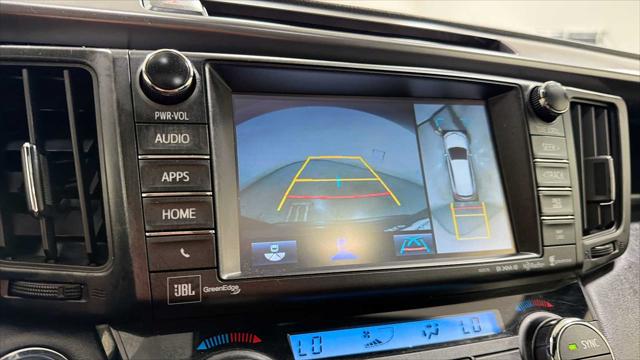 2017 Toyota RAV4 Hybrid SE