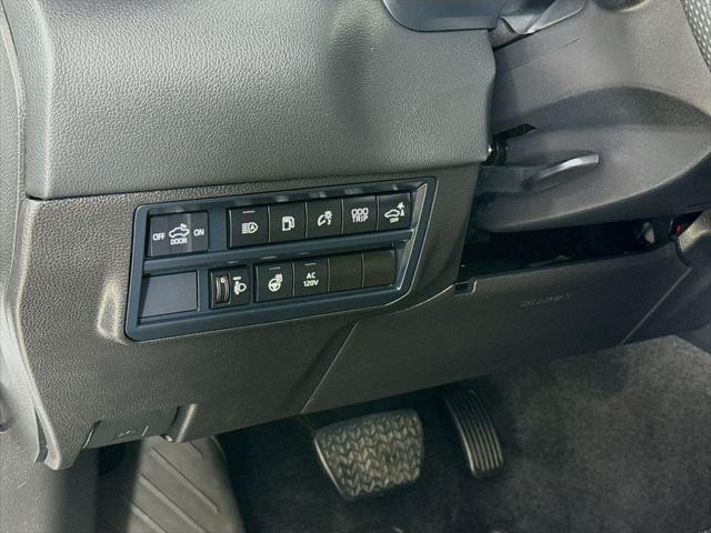 2025 Toyota Tundra Limited CrewMax 6.4' Bed