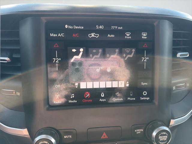 2019 Ram 1500 Big Horn/Lone Star Crew Cab 4x4 5'7" Box