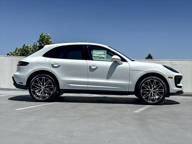 2026 Porsche Macan Unknown