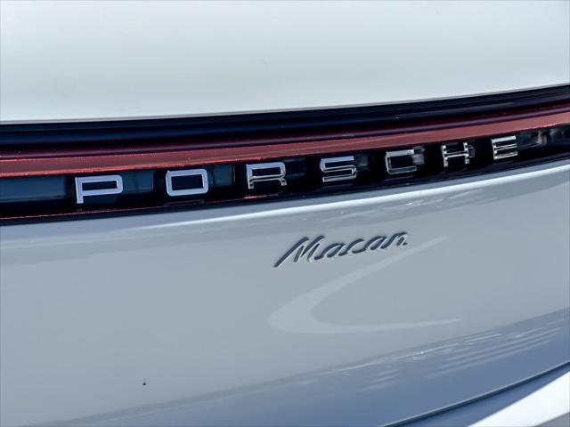 2026 Porsche Macan Unknown