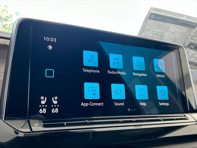 2026 Volkswagen Atlas SE with Technology