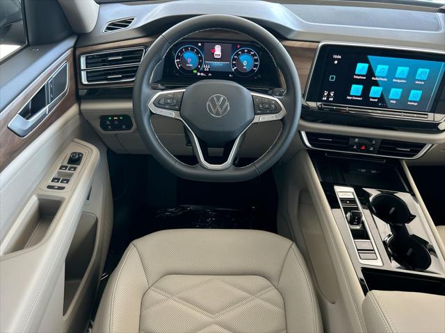 2026 Volkswagen Atlas SE with Technology