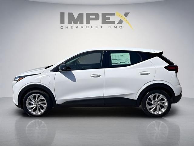2027 Chevrolet Bolt LT FWD