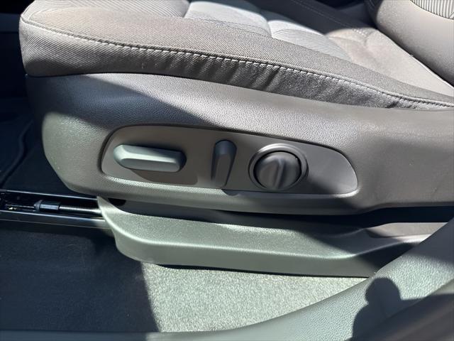 2027 Chevrolet Bolt LT FWD