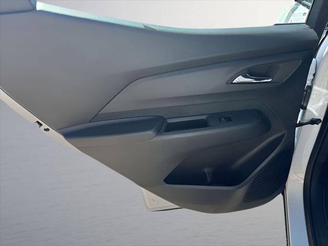2027 Chevrolet Bolt LT FWD