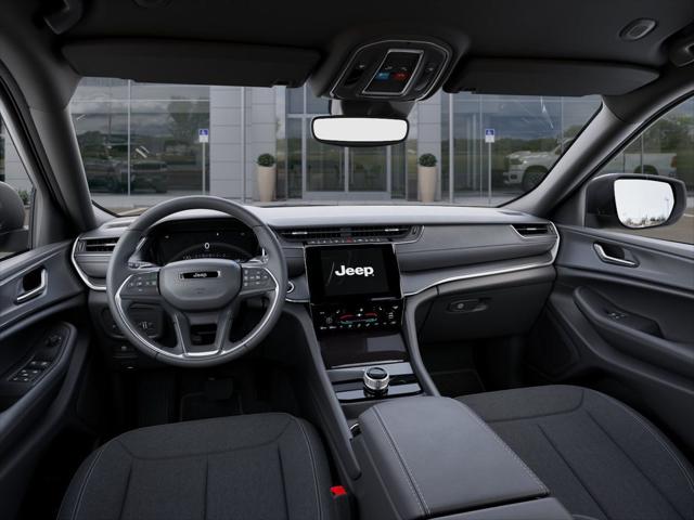 2026 Jeep Grand Cherokee Altitude 4x4