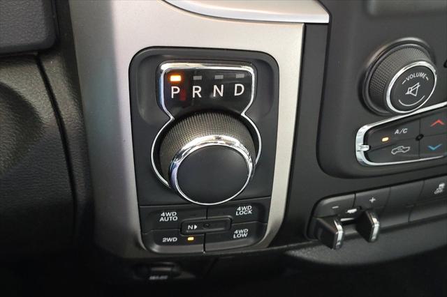 2018 Ram 1500 Big Horn Crew Cab 4x4 57 Box