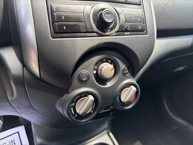 2013 Nissan Versa 1.6 SV