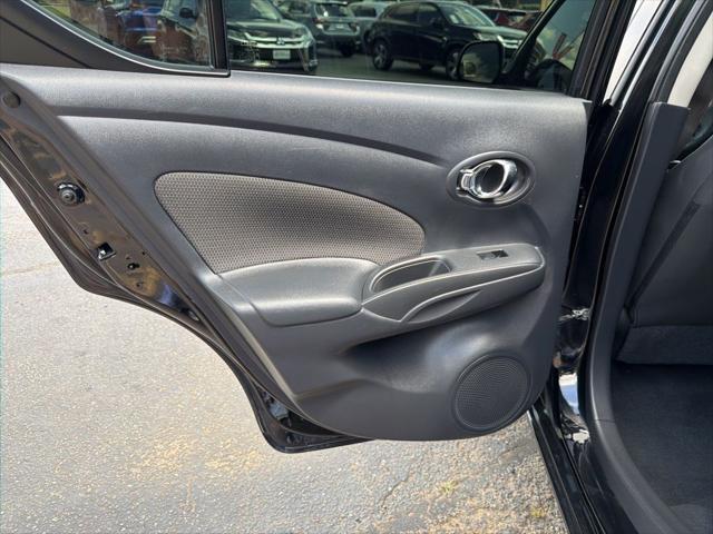 2013 Nissan Versa 1.6 SV