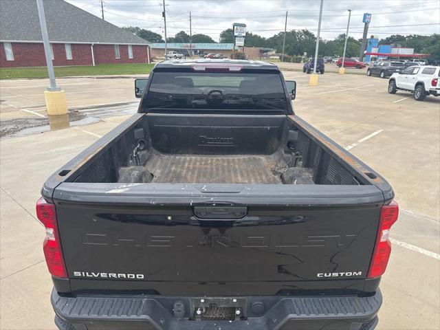 2023 Chevrolet Silverado 2500HD 4WD Double Cab Standard Bed Custom
