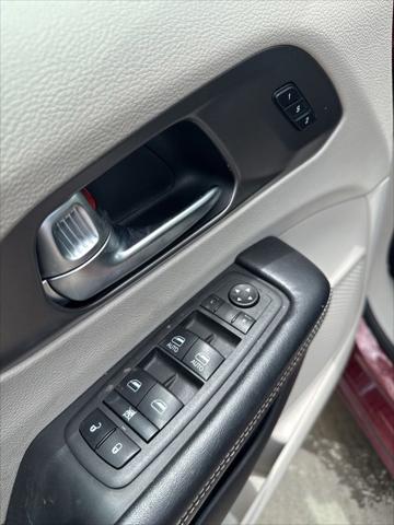 2022 Chrysler Pacifica Hybrid Touring L