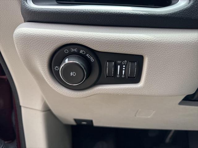 2022 Chrysler Pacifica Hybrid Touring L