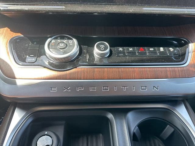 2026 Ford Expedition Max King Ranch MAX
