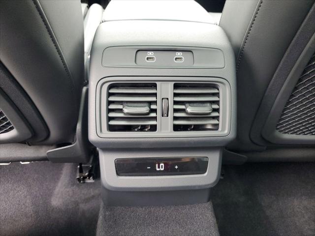 2026 Audi SQ5 Premium Plus TFSI quattro S tronic