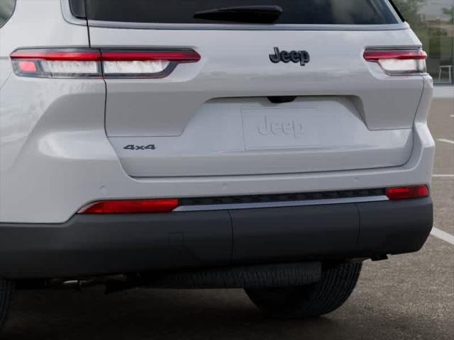 2026 Jeep Grand Cherokee L Altitude 4x4
