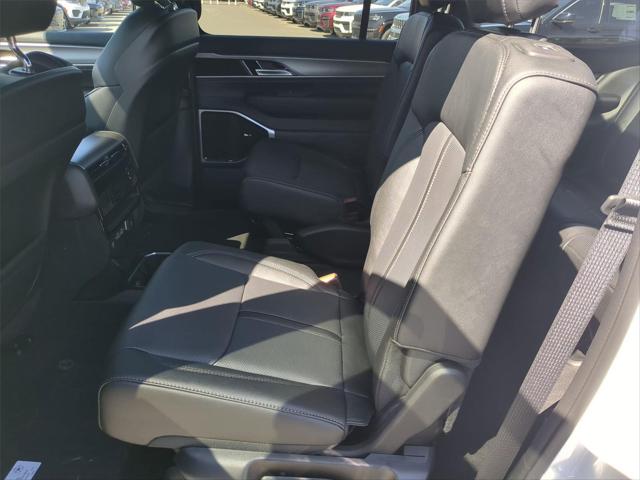 2026 Jeep Grand Wagoneer Limited Altitude 4x4