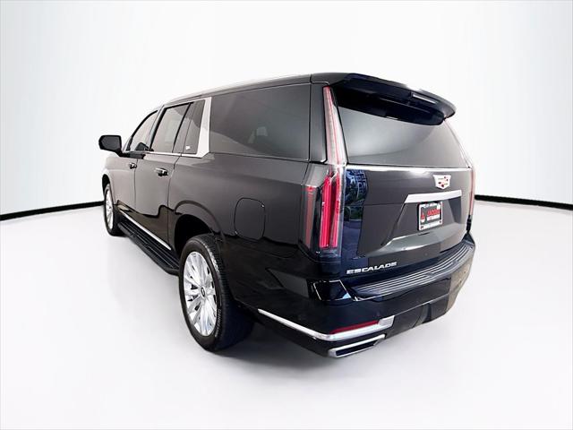 2025 Cadillac Escalade ESV Luxury