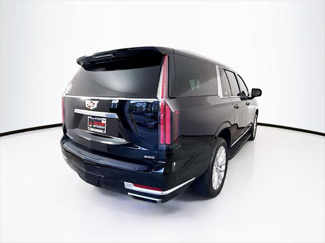 2025 Cadillac Escalade ESV Luxury