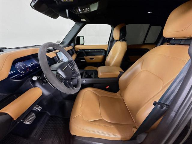2023 Land Rover Defender 110 V8