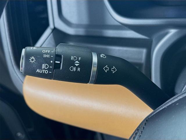 2023 Land Rover Defender 110 V8