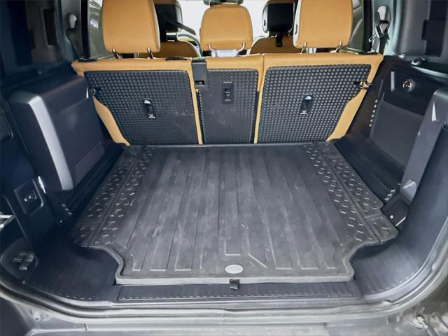 2023 Land Rover Defender 110 V8