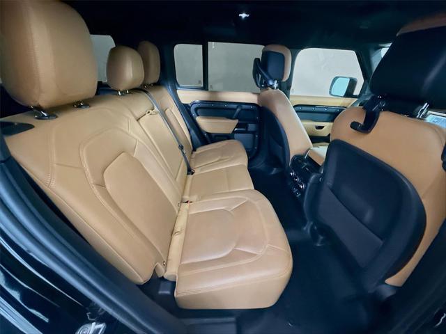 2023 Land Rover Defender 110 V8