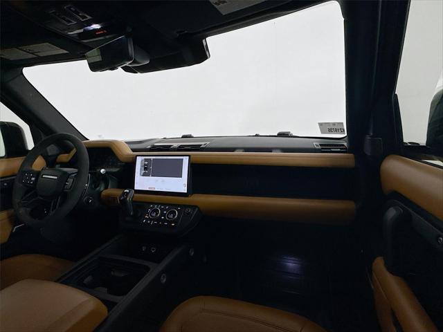 2023 Land Rover Defender 110 V8