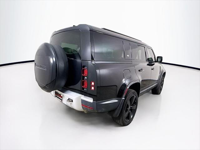 2024 Land Rover Defender 130 P300 S