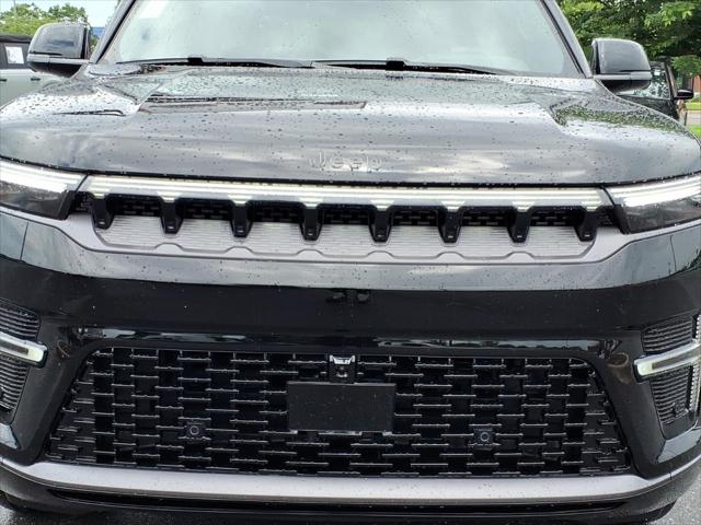 2026 Jeep Grand Wagoneer L Summit Obsidian 4x4